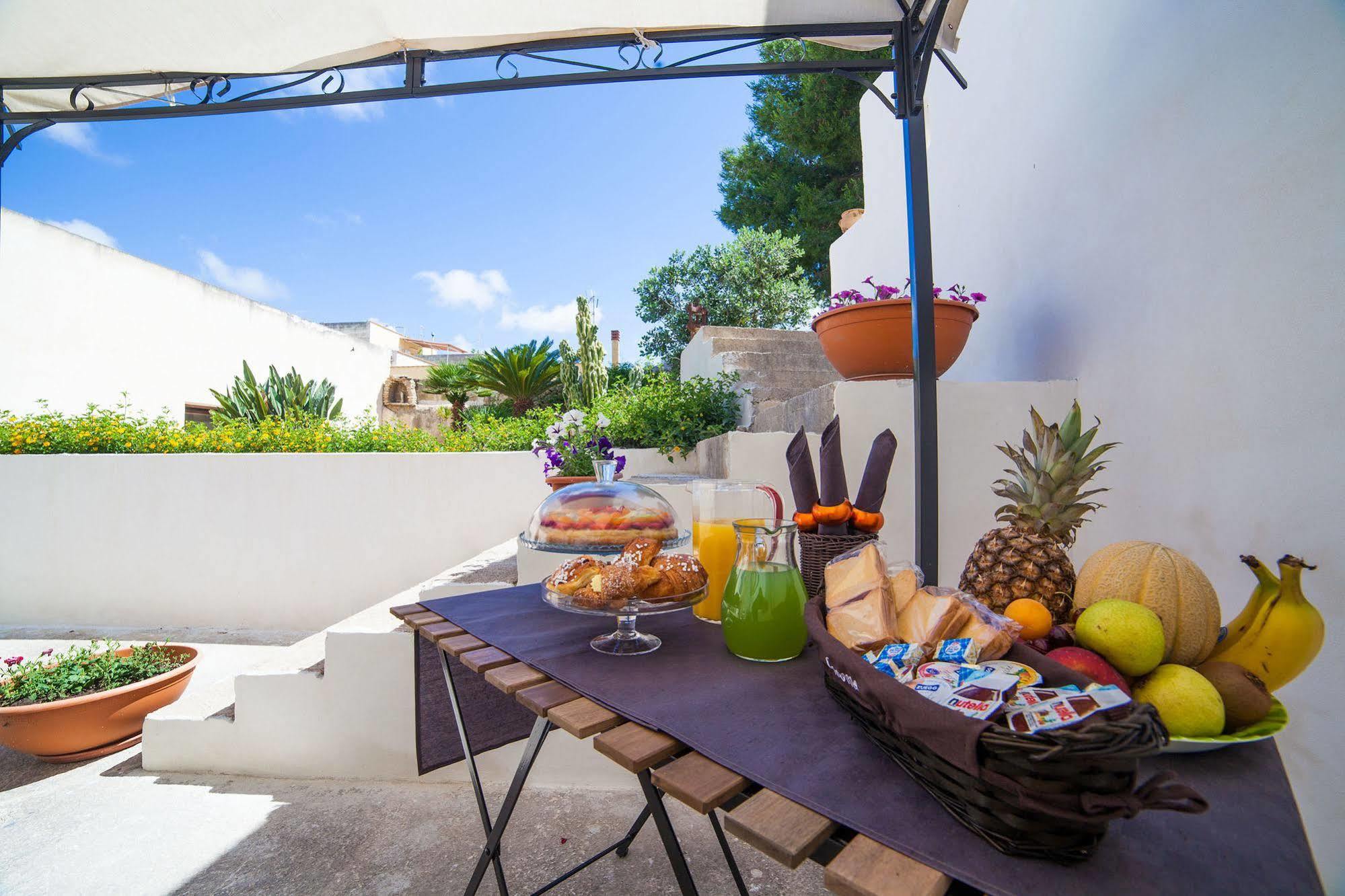 Bianco Sale Trapani Bed and Breakfast Rilievo Eksteriør billede